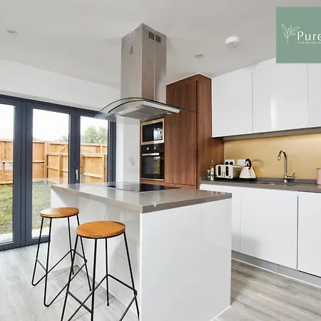 Perfect For Business Stays In Manchester - 5 Bedroom House By Purestay Short Lets & Serviced Accommodation Esterno foto